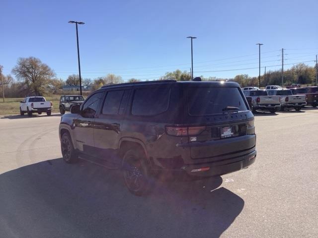 2023 Jeep Wagoneer