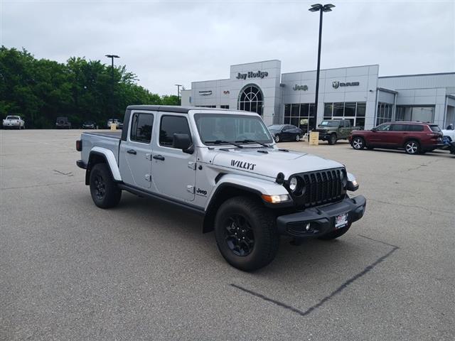 2023 Jeep Gladiator