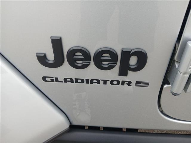 2023 Jeep Gladiator