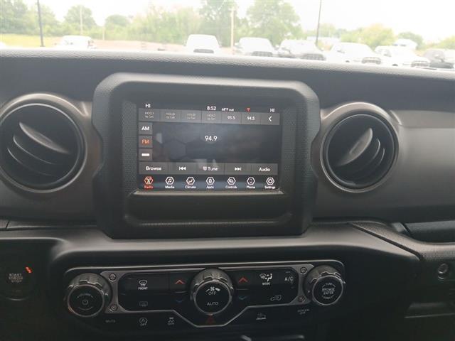 2023 Jeep Gladiator