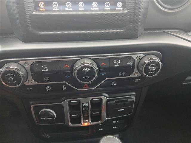 2023 Jeep Gladiator
