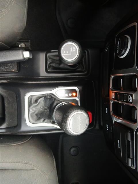 2023 Jeep Gladiator