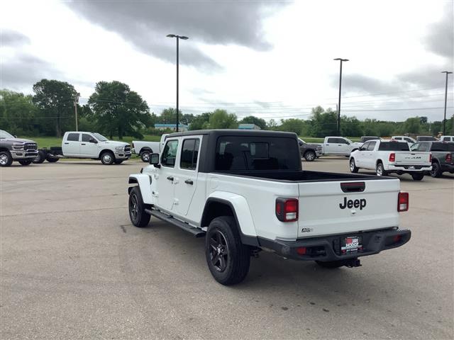 2023 Jeep Gladiator
