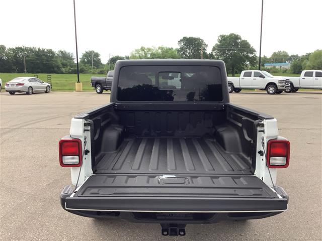 2023 Jeep Gladiator