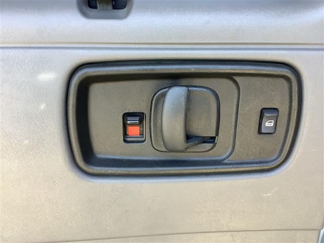 2022 Chevrolet Express Passenger
