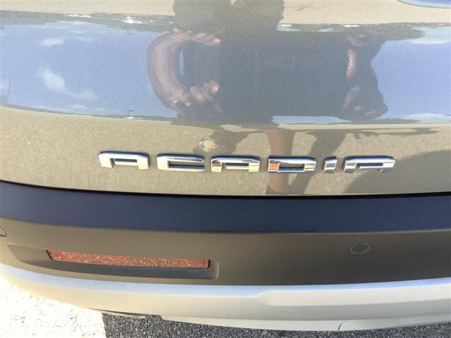 2022 GMC Acadia