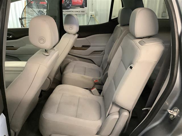 2022 GMC Acadia