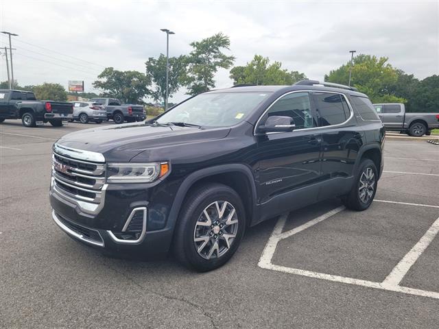 2023 GMC Acadia