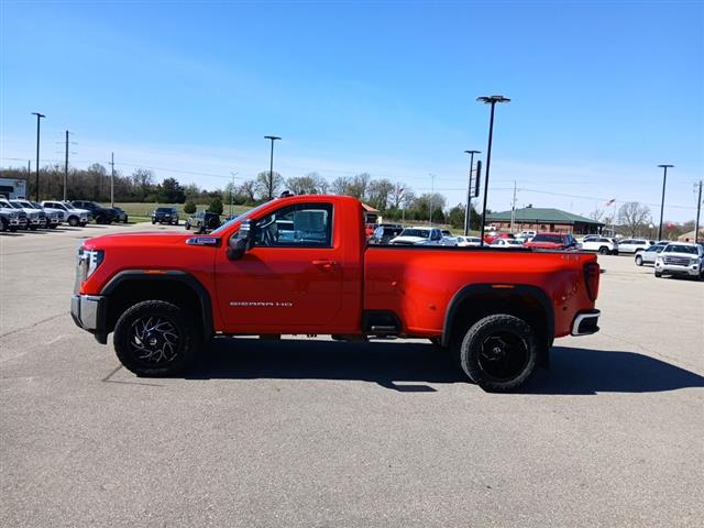 2025 GMC Sierra 3500HD