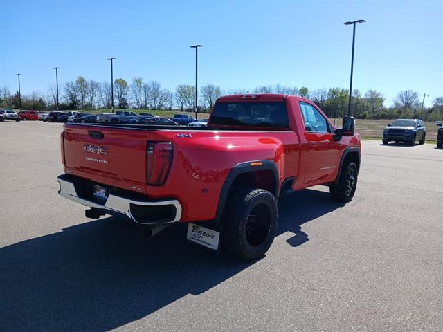 2025 GMC Sierra 3500HD