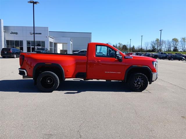 2025 GMC Sierra 3500HD