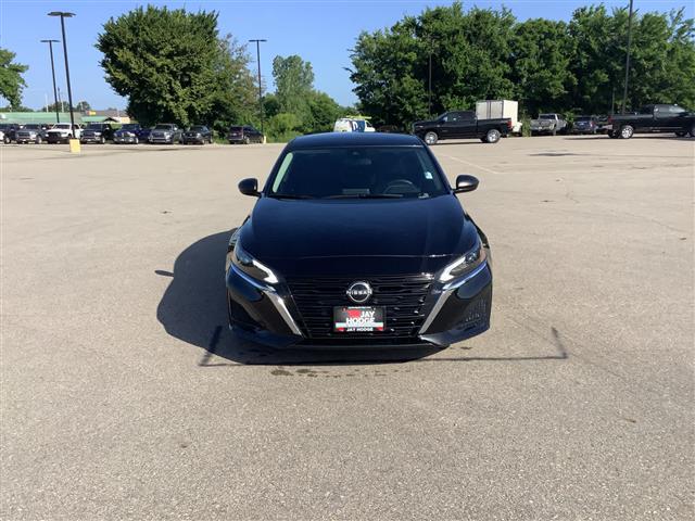 2024 Nissan Altima