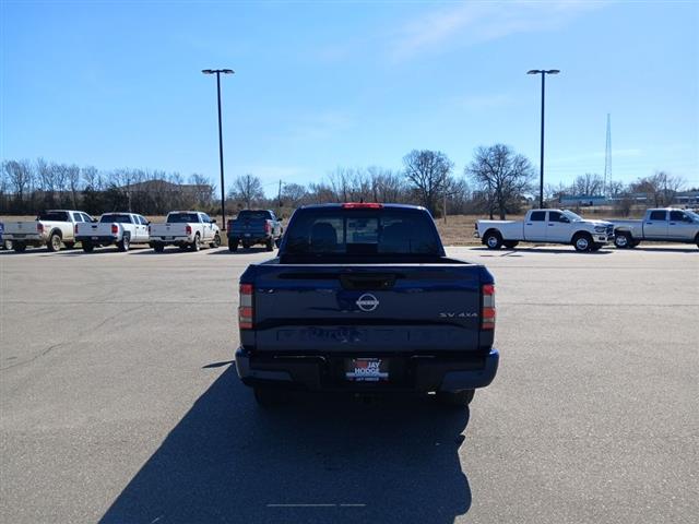 2023 Nissan Frontier