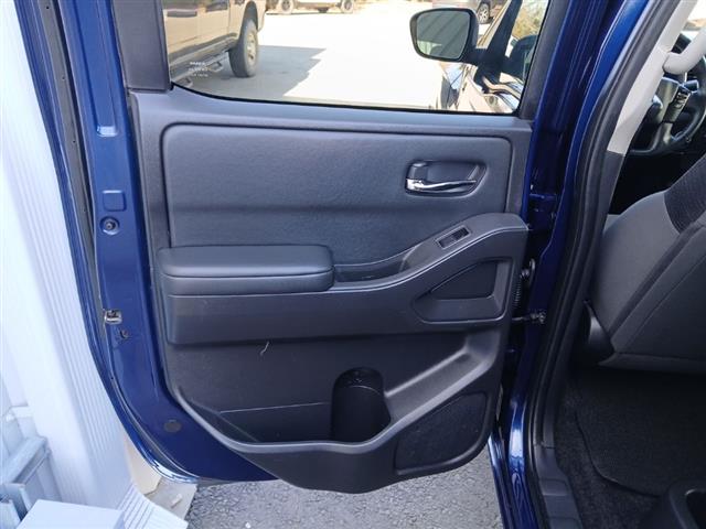 2023 Nissan Frontier