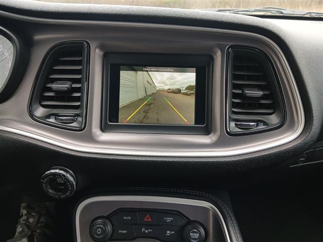 2022 Dodge Challenger