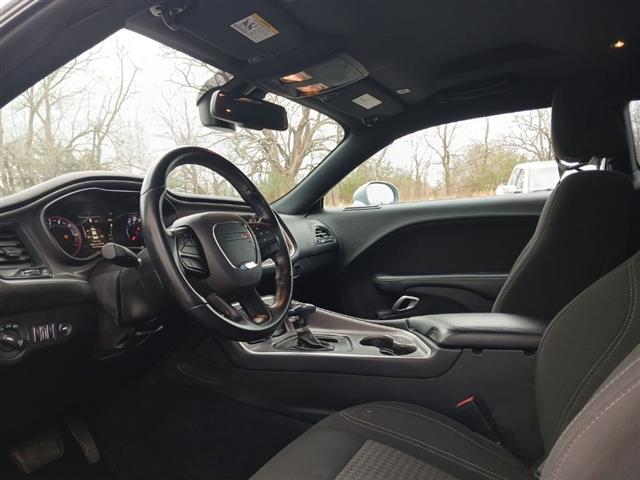 2022 Dodge Challenger