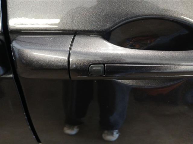 2023 Chrysler Voyager