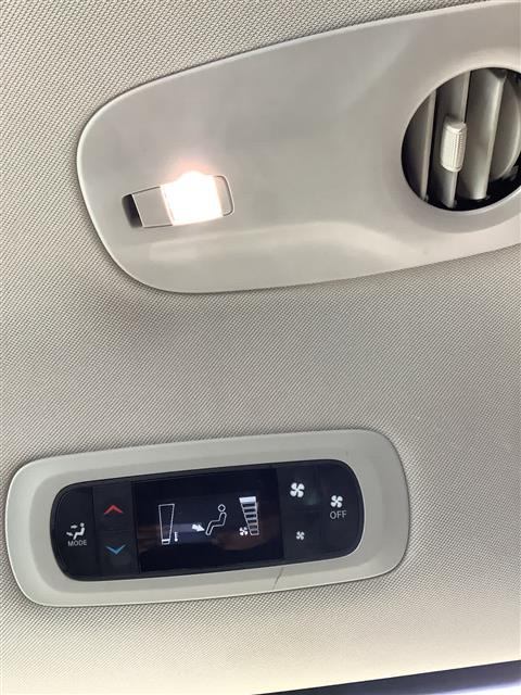2023 Chrysler Voyager