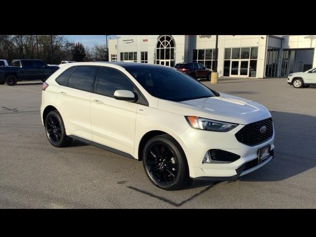 2021 Ford Edge