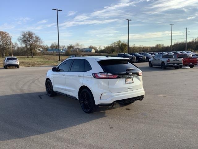 2021 Ford Edge