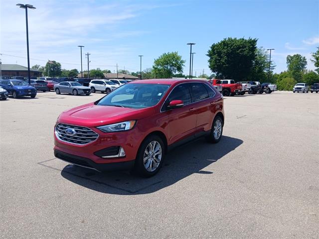 2022 Ford Edge