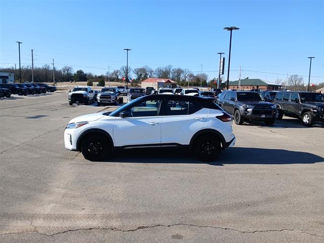 2023 Nissan Kicks