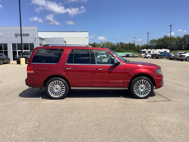 2017 LINCOLN Navigator