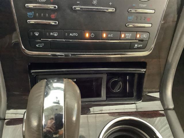 2017 LINCOLN Navigator