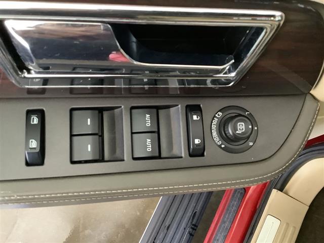 2017 LINCOLN Navigator