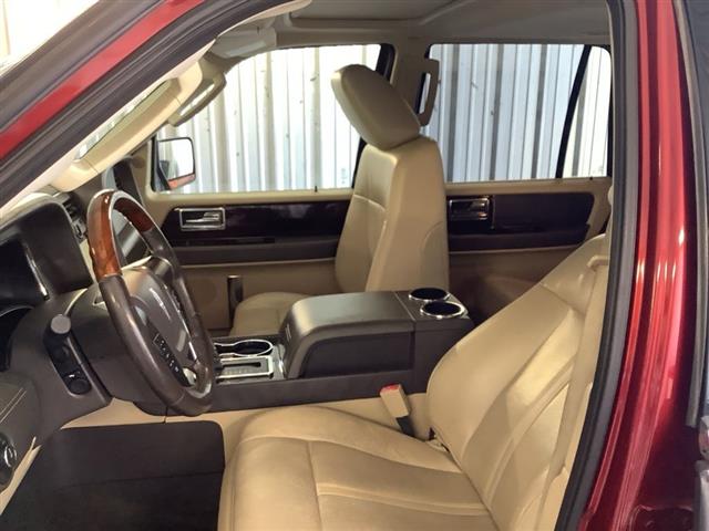 2017 LINCOLN Navigator