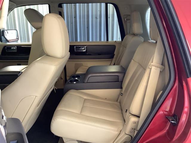 2017 LINCOLN Navigator