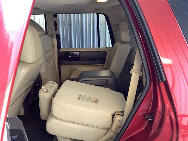 2017 LINCOLN Navigator