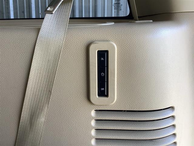2017 LINCOLN Navigator