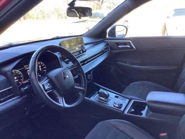 2023 Mitsubishi Outlander