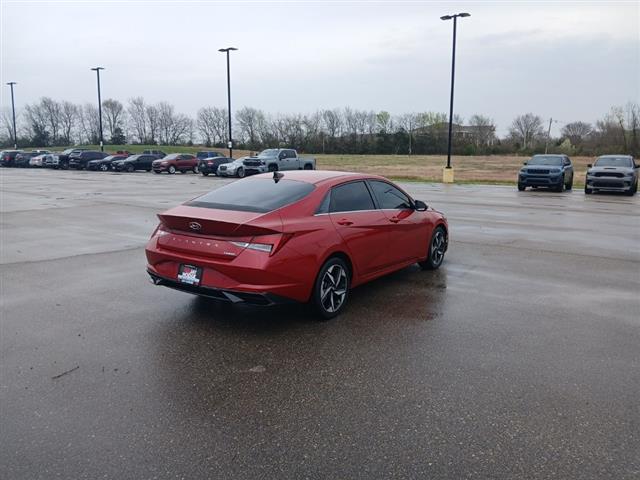 2023 Hyundai Elantra