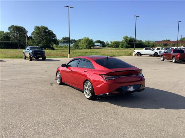 2022 Hyundai Elantra