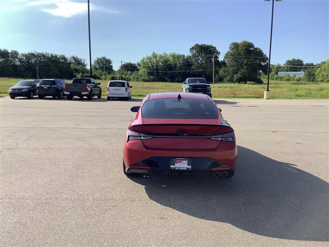 2022 Hyundai Elantra