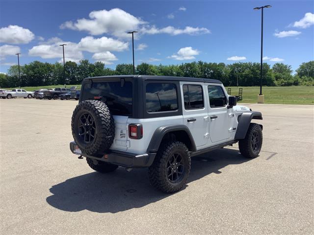 2025 Jeep Wrangler