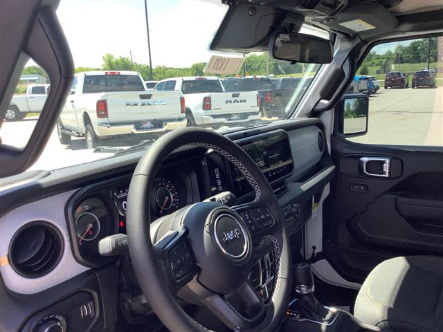 2025 Jeep Wrangler
