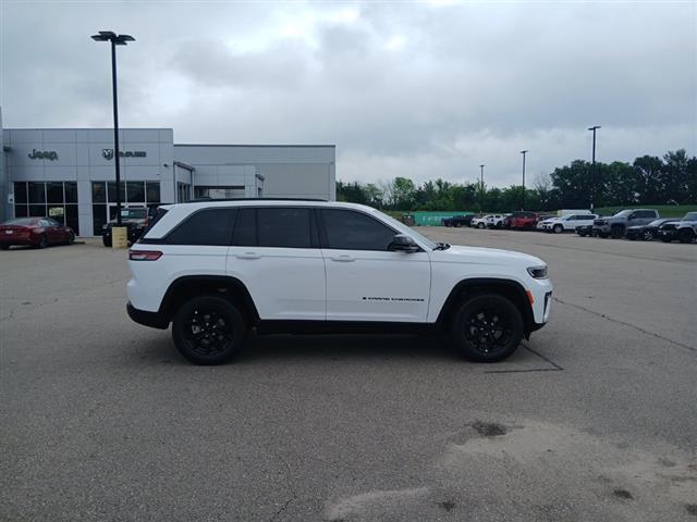 2026 Jeep Grand Cherokee