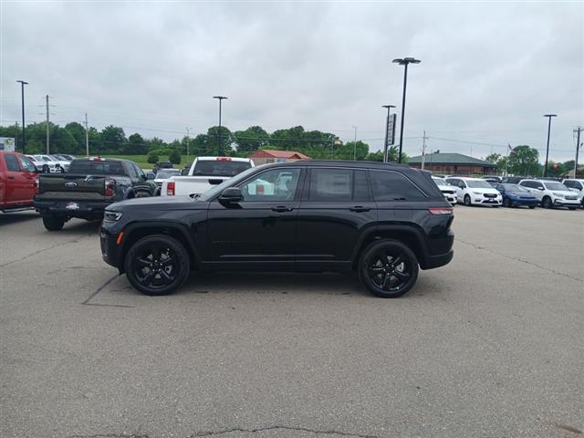 2026 Jeep Grand Cherokee