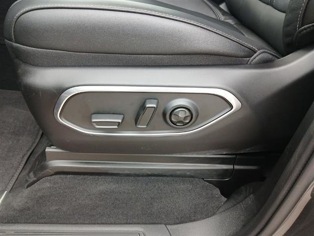 2026 Jeep Grand Wagoneer