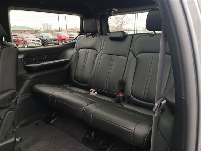 2026 Jeep Grand Wagoneer