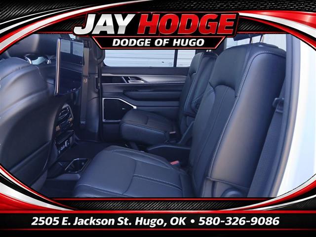 2026 Jeep Grand Wagoneer