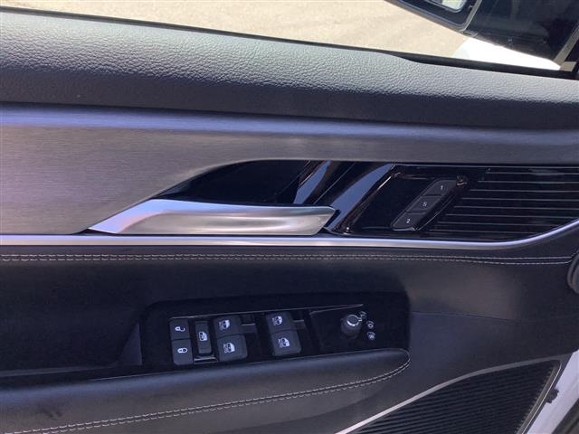 2025 Jeep Wagoneer