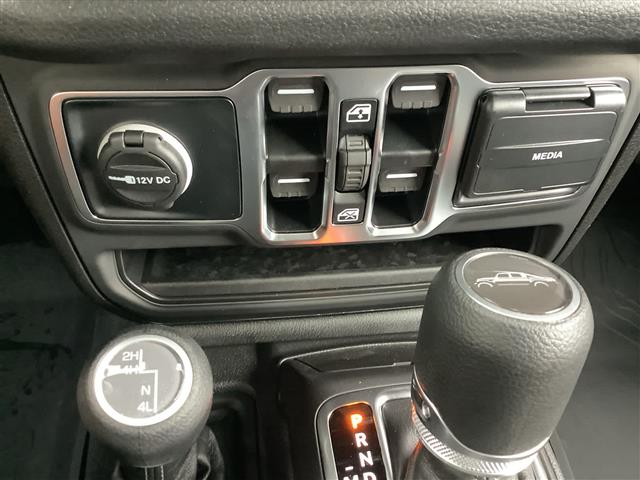 2025 Jeep Gladiator