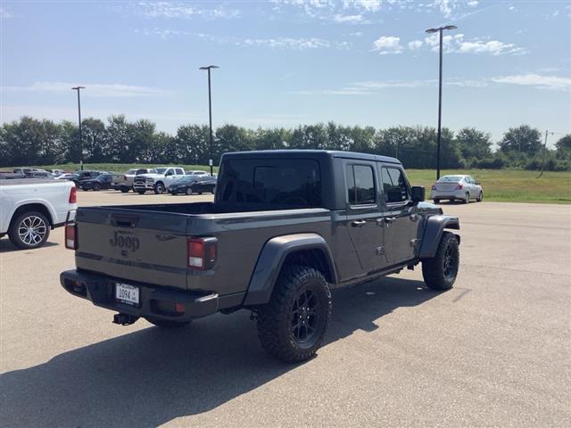 2025 Jeep Gladiator