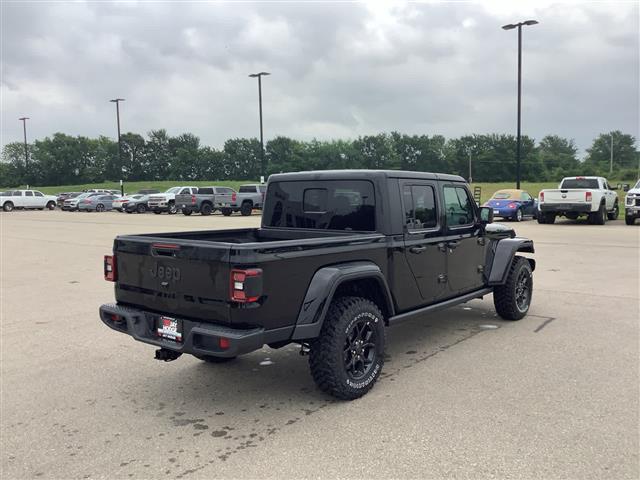 2025 Jeep Gladiator