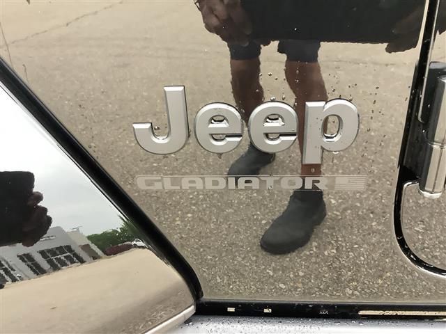 2025 Jeep Gladiator