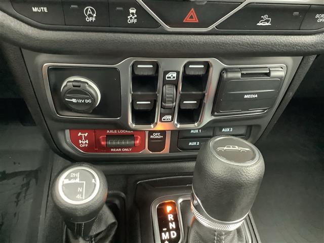 2025 Jeep Gladiator